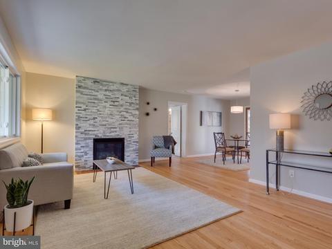 5307 Ferndale St, Springfield, VA 22151 photo 4