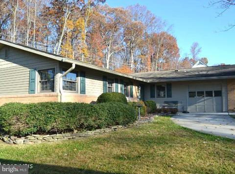 1020 Erwin Dr, Joppa, MD 21085 photo 2