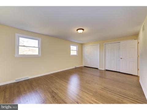 10 Beech Tree Dr, Cinnaminson, NJ 08077 photo 13