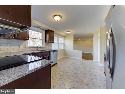 10 Beech Tree Dr, Cinnaminson, NJ 08077 photo 6
