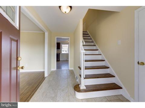 10 Beech Tree Dr, Cinnaminson, NJ 08077 photo 2