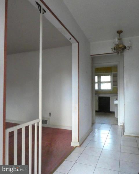 10301 Lorain Ave, Silver Spring, MD 20901 photo 4