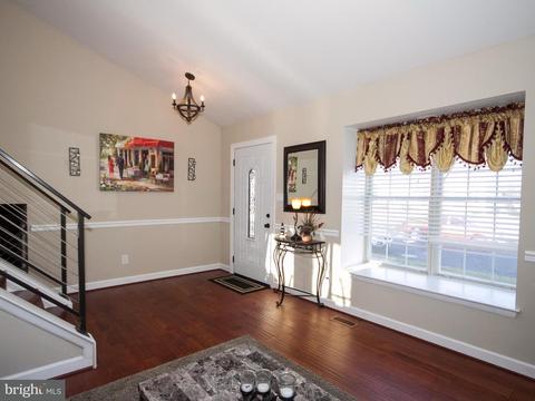9 Sproul Ct, Middle River, MD 21220 photo 4