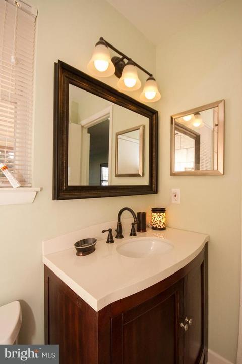 9 Sproul Ct, Middle River, MD 21220 photo 15