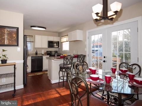 9 Sproul Ct, Middle River, MD 21220 photo 6