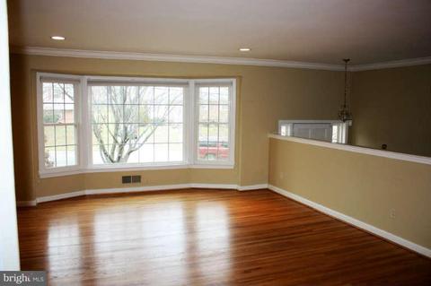 713 Downs Dr, Silver Spring, MD 20904 photo 7