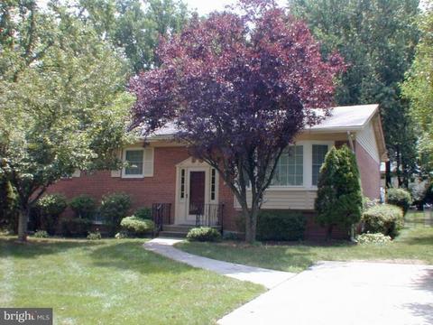 713 Downs Dr, Silver Spring, MD 20904 photo 1