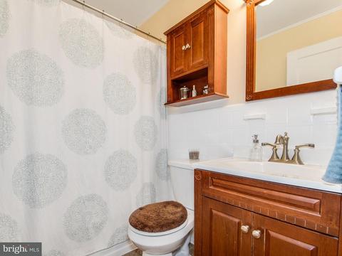 301 E Franklin Ave, Silver Spring, MD 20901 photo 17