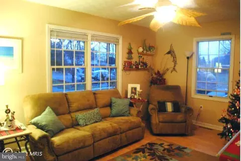 2007 Stevens Dr, Chester, MD 21619 photo 2
