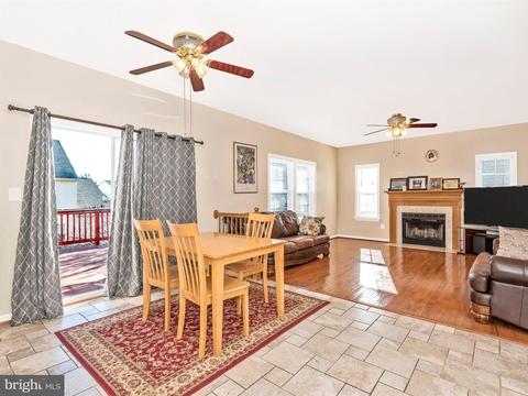 245 Bishops Glen Dr, Frederick, MD 21702 photo 9