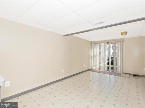 245 Bishops Glen Dr, Frederick, MD 21702 photo 17