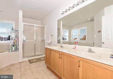 245 Bishops Glen Dr, Frederick, MD 21702 photo 13