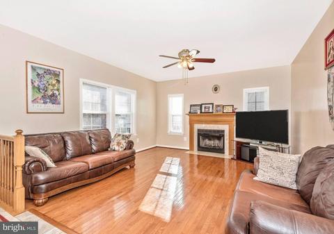 245 Bishops Glen Dr, Frederick, MD 21702 photo 10