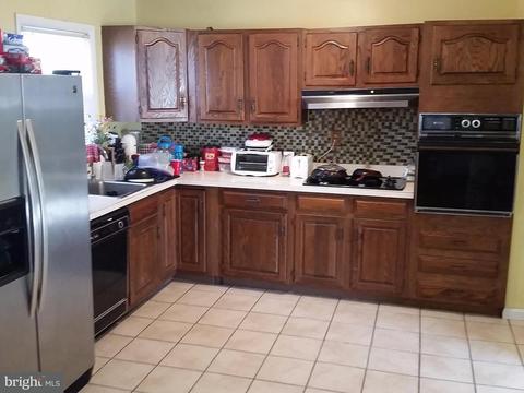 6910 Elbrook Rd, Lanham, MD 20706 photo 10