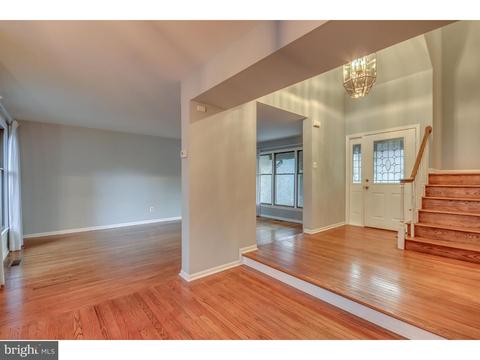 303 Applehouse Pond Dr, Chesterbrook, PA 19087 photo 8