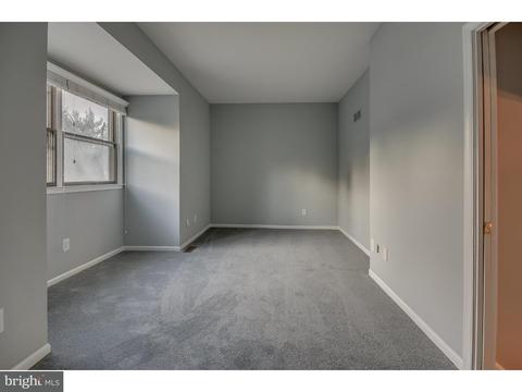 303 Applehouse Pond Dr, Chesterbrook, PA 19087 photo 24