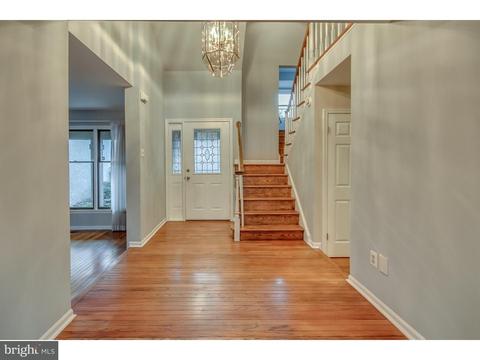 303 Applehouse Pond Dr, Chesterbrook, PA 19087 photo 9