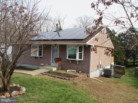 5601 Haddon Dr, Lanham, MD 20706 photo 3