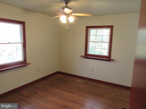 5601 Haddon Dr, Lanham, MD 20706 photo 21