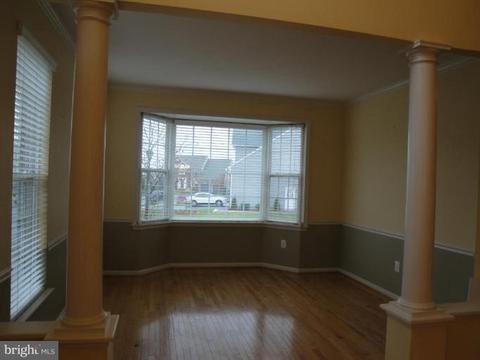 100 Redcloud Ct, Frederick, MD 21702 photo 2