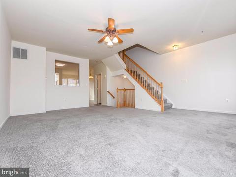 2477 Lakeside Dr, Frederick, MD 21702 photo 4