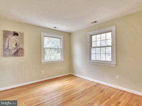 1106 Ednor Rd, Silver Spring, MD 20905 photo 7
