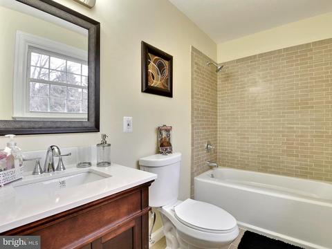1106 Ednor Rd, Silver Spring, MD 20905 photo 12