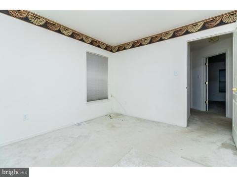 6 Waters Edge Dr, Riverside, NJ 08075 photo 10