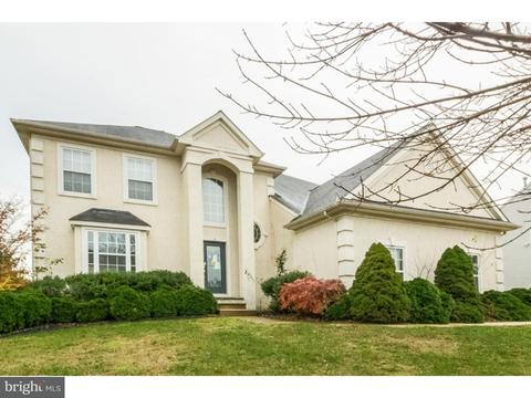 6 Waters Edge Dr, Riverside, NJ 08075 photo 2