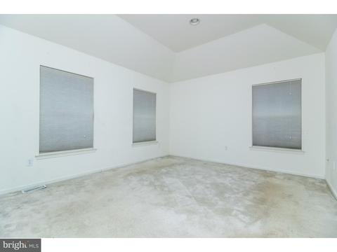 6 Waters Edge Dr, Riverside, NJ 08075 photo 13