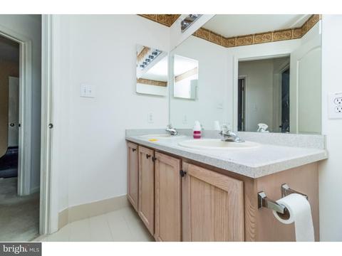 6 Waters Edge Dr, Riverside, NJ 08075 photo 21