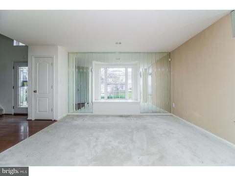 6 Waters Edge Dr, Riverside, NJ 08075 photo 20