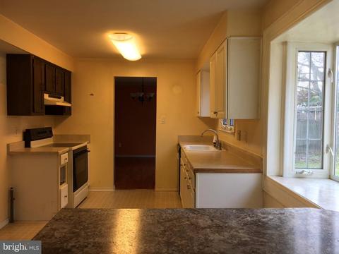 227 Southview Dr, Delran, NJ 08075 photo 5