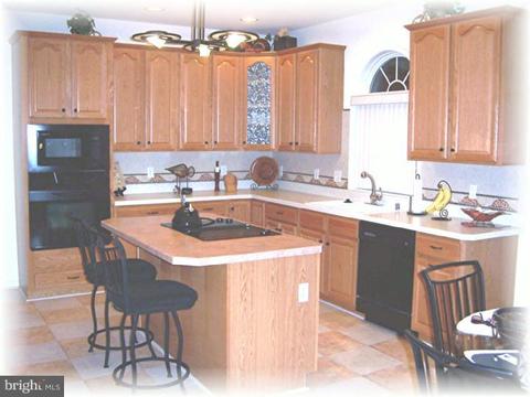 203 White Pine Ct, Bear, DE 19701 photo 6