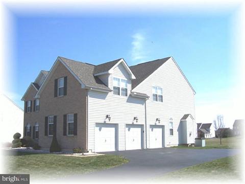203 White Pine Ct, Bear, DE 19701 photo 3