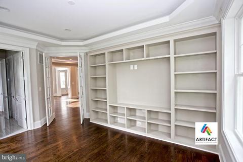 6808 Lumsden St, Mclean, VA 22101 photo 10