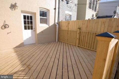 242 14th St NE, Washington, DC 20002 photo 5