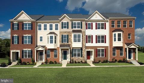 3987 Bradys Hill Rd, Triangle, VA 22172 photo 1