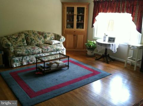 6606 Bowie Dr, Springfield, VA 22150 photo 4