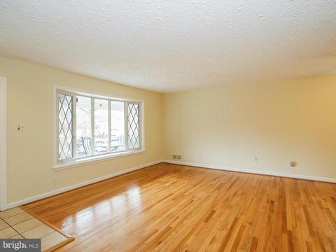 1703 Woodman Ave, Silver Spring, MD 20902 photo 5
