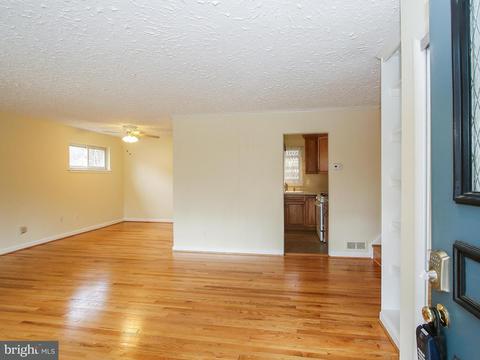 1703 Woodman Ave, Silver Spring, MD 20902 photo 4