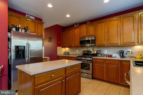 18502 Quantico Gateway Dr, Triangle, VA 22172 photo 7