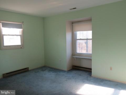 693 Arbor Dr, Westminster, MD 21158 photo 8
