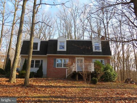 693 Arbor Dr, Westminster, MD 21158 photo 2