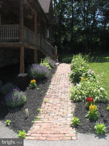 13121 Martin Rd, Smithsburg, MD 21783 photo 4