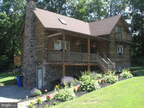 13121 Martin Rd, Smithsburg, MD 21783 photo 1