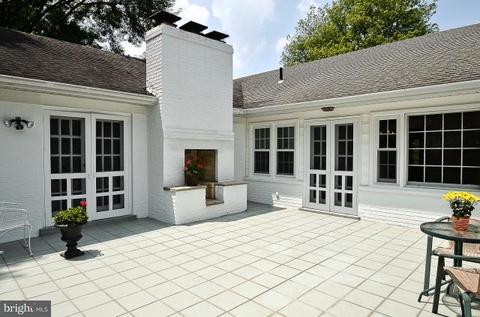 8019 Agin Ct, Mclean, VA 22102 photo 22