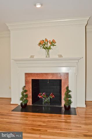 8019 Agin Ct, Mclean, VA 22102 photo 11
