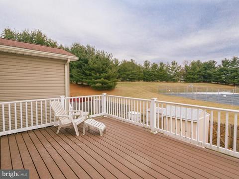 348 Logan Dr, Westminster, MD 21157 photo 7