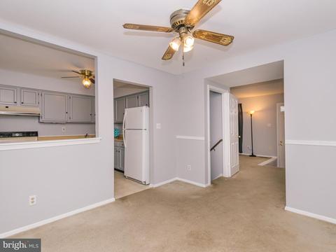 348 Logan Dr, Westminster, MD 21157 photo 5